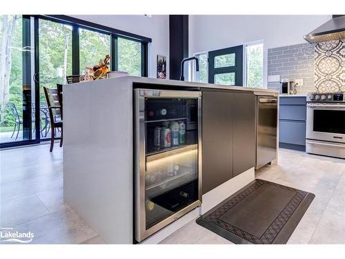 1584 Champlain Road, Tiny, ON - Indoor Photo Showing Kitchen