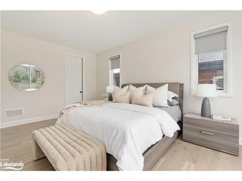 116 Stillwater Crescent, The Blue Mountains, ON - Indoor Photo Showing Bedroom