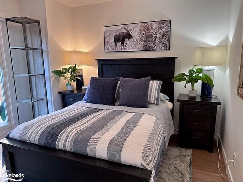 11 Shoreline Dr, Bracebridge, ON - Indoor Photo Showing Bedroom