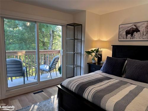 11 Shoreline Dr, Bracebridge, ON - Indoor Photo Showing Bedroom