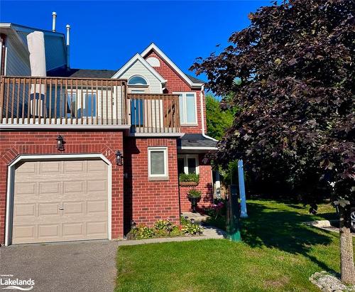 11 Shoreline Dr, Bracebridge, ON - Outdoor