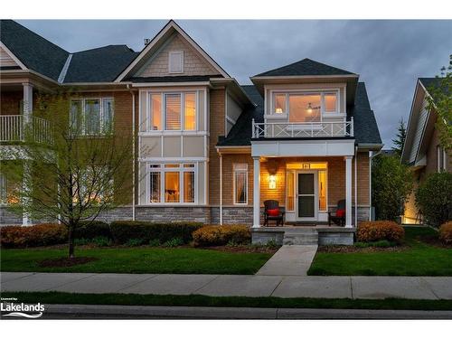 7 North Maple Street, Collingwood, ON - Outdoor With Facade