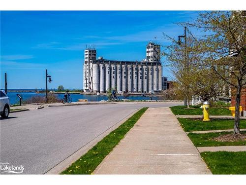 7 North Maple Street, Collingwood, ON - Outdoor With View