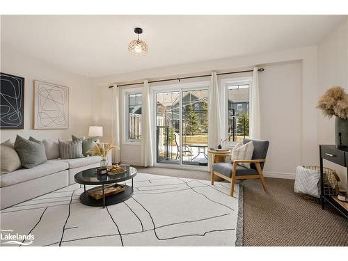 41 Silver Glen Boulevard, Collingwood, ON - Indoor Photo Showing Living Room