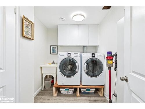 34 Williams Street, Collingwood, ON - Indoor Photo Showing Laundry Room