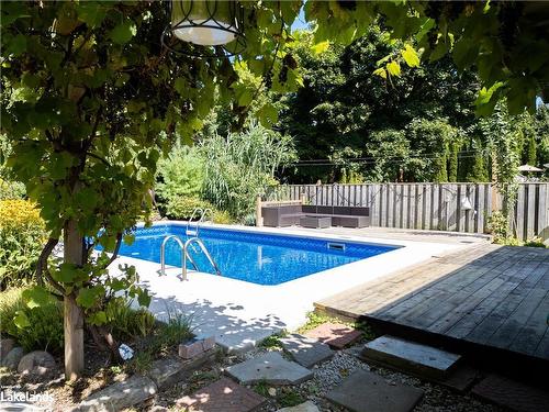 44 Parker Street W, Meaford, ON - Outdoor With In Ground Pool With Backyard