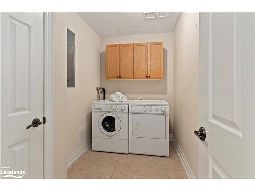 305-130 Steamship Bay Road, Gravenhurst, ON - Indoor Photo Showing Laundry Room