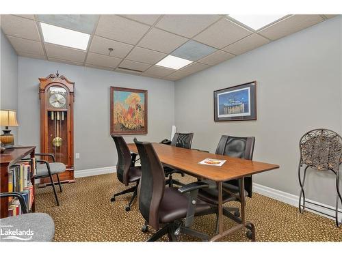 305-130 Steamship Bay Road, Gravenhurst, ON - Indoor Photo Showing Office