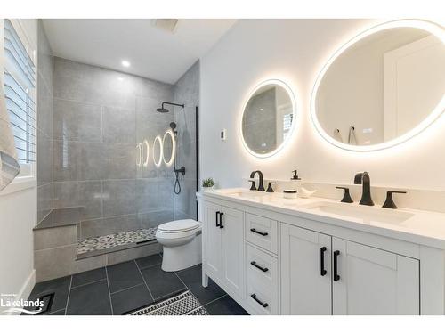 6 Boulder Court, Huntsville, ON - Indoor Photo Showing Bathroom