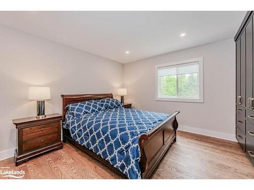 2038 15 Sideroad, Milton, ON - Indoor Photo Showing Bedroom