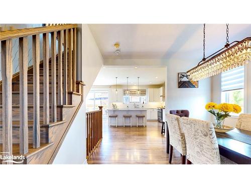 16 Portland Street, Collingwood, ON - Indoor Photo Showing Dining Room