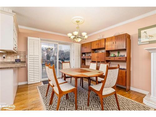 38 Mckean Boulevard, Nottawa, ON - Indoor Photo Showing Dining Room