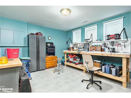 38 Mckean Boulevard, Nottawa, ON - Indoor Photo Showing Office