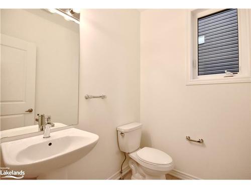 32 Simona Avenue, Wasaga Beach, ON - Indoor Photo Showing Bathroom