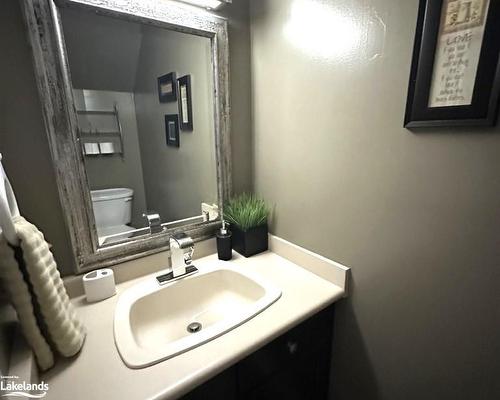 53 Lighthouse Lane E, Collingwood, ON - Indoor Photo Showing Bathroom