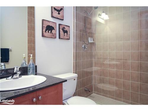 7-104 Farm Gate Road, The Blue Mountains, ON - Indoor Photo Showing Bathroom