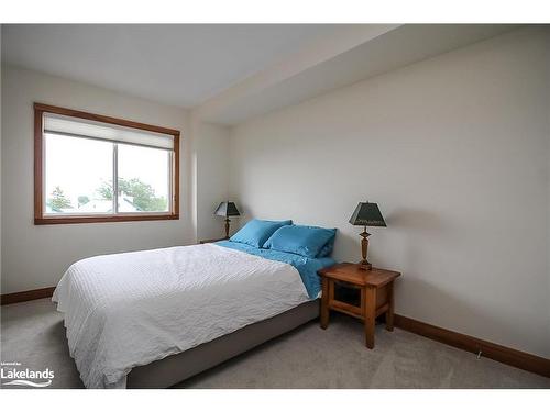 7-104 Farm Gate Road, The Blue Mountains, ON - Indoor Photo Showing Bedroom