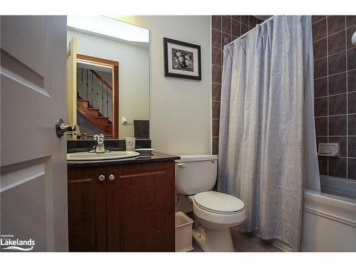 7-104 Farm Gate Road, The Blue Mountains, ON - Indoor Photo Showing Bathroom