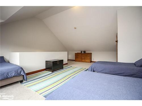 7-104 Farm Gate Road, The Blue Mountains, ON - Indoor Photo Showing Bedroom