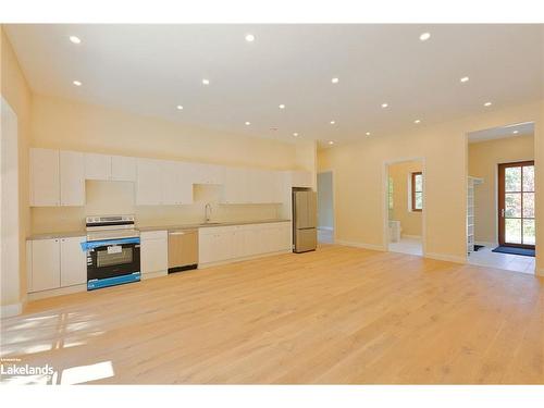 800 Rye Road, Lount, ON - Indoor Photo Showing Kitchen