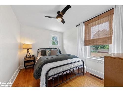 354 Queen Street, Midland, ON - Indoor Photo Showing Bedroom