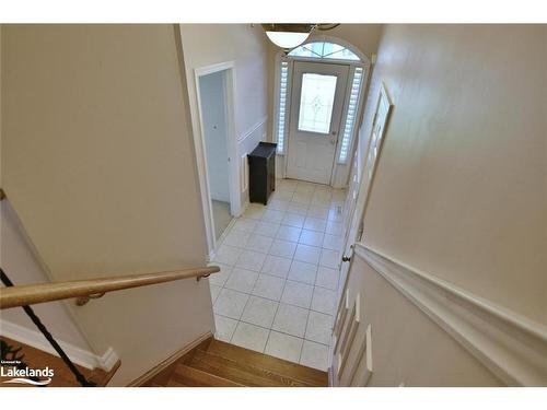 11 Sparrow Lane, Wasaga Beach, ON - Indoor Photo Showing Other Room