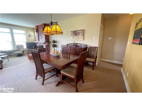 125-125 Fairway Court, The Blue Mountains, ON - Indoor Photo Showing Dining Room