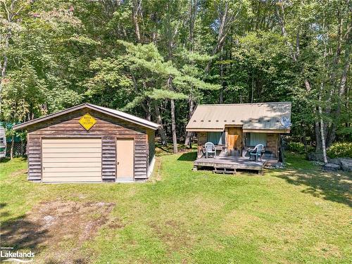 1537 Fox Point Road, Lake Of Bays (Twp), ON - Outdoor With Deck Patio Veranda