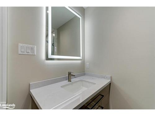 209854 Highway 26, The Blue Mountains, ON - Indoor Photo Showing Bathroom