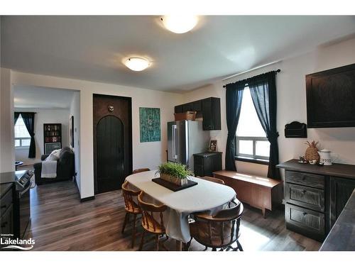 148 Marsh Street, The Blue Mountains, ON - Indoor Photo Showing Dining Room