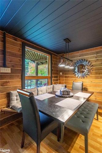 1374 Purbrook Road, Bracebridge, ON - Indoor Photo Showing Dining Room