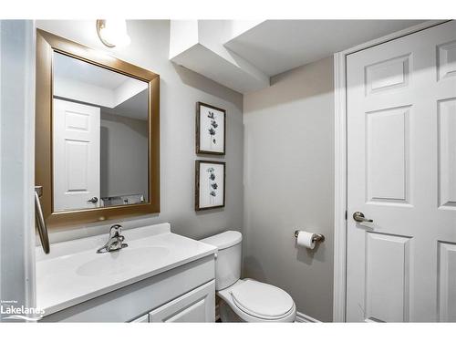 21 Riverwalk Place, Midland, ON - Indoor Photo Showing Bathroom