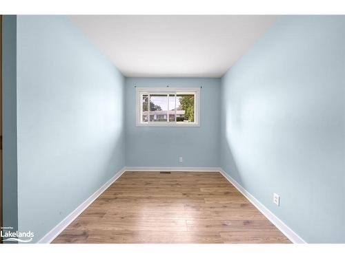 7 Mapleview Drive, Parry Sound, ON - Indoor Photo Showing Other Room