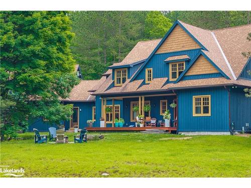 1074 Tally Ho Winter Park Road, Lake Of Bays, ON - Outdoor With Deck Patio Veranda