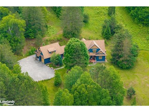 1074 Tally Ho Winter Park Road, Lake Of Bays, ON - Outdoor