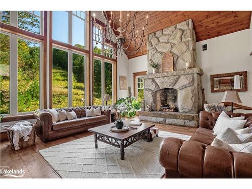 1074 Tally Ho Winter Park Road, Lake Of Bays, ON - Indoor Photo Showing Living Room With Fireplace