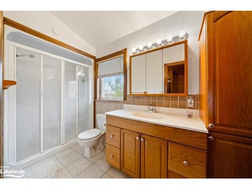 24 Wendy'S Lane, Mckellar, ON - Indoor Photo Showing Bathroom