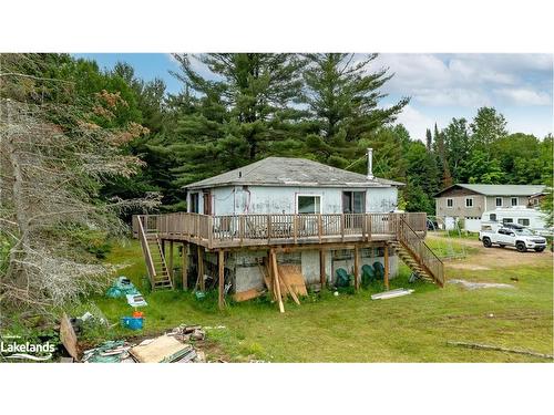 1060 Weismuller Lane, Bracebridge, ON - Outdoor With Deck Patio Veranda With Backyard