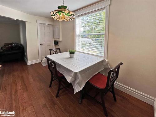 77 Isabella Street, Parry Sound, ON - Indoor Photo Showing Dining Room