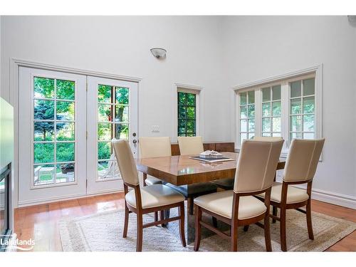 127 Wards Road, The Blue Mountains, ON - Indoor Photo Showing Dining Room