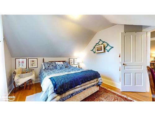 233 Queen Street, Midland, ON - Indoor Photo Showing Bedroom