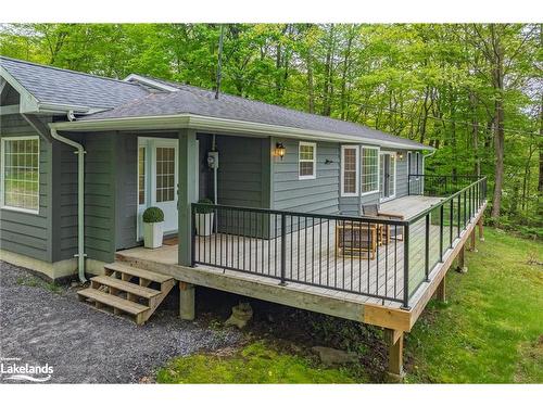 16 Clifford Street, Seguin, ON - Outdoor With Deck Patio Veranda