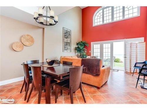 4-209707 26 Highway, The Blue Mountains, ON - Indoor Photo Showing Dining Room