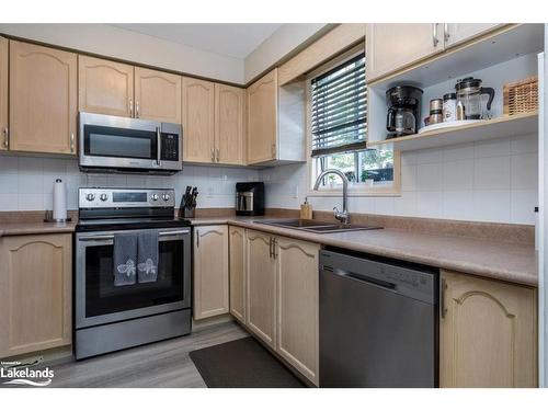 215 Margaret Street, Midland, ON - Indoor Photo Showing Kitchen With Double Sink