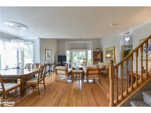 101-10 Museum Drive, Orillia, ON - Indoor Photo Showing Dining Room