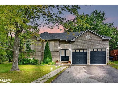 22 Silversands Crescent, Wasaga Beach, ON - Outdoor With Facade