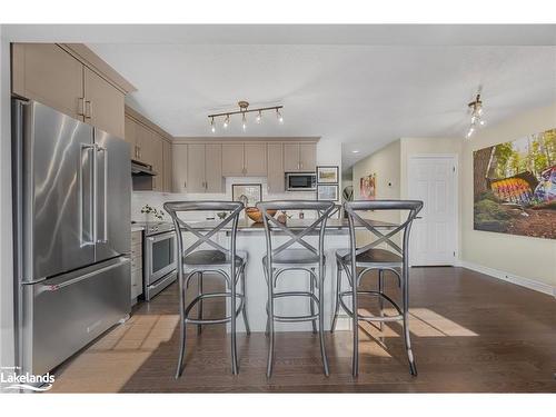 37 Archer Avenue, Collingwood, ON - Indoor Photo Showing Kitchen