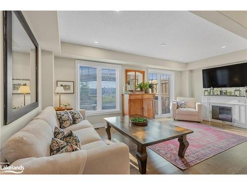 37 Archer Avenue, Collingwood, ON - Indoor Photo Showing Living Room With Fireplace