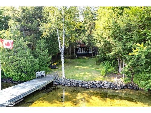 1363 West Oxbow Lake Road, Dwight, ON - Outdoor