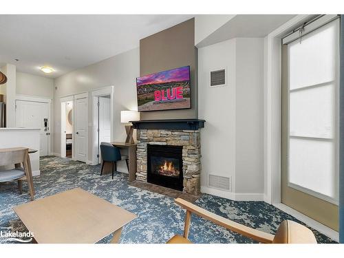 142-170 Jozo Weider Boulevard, Town Of Blue Mountains, ON - Indoor Photo Showing Living Room With Fireplace